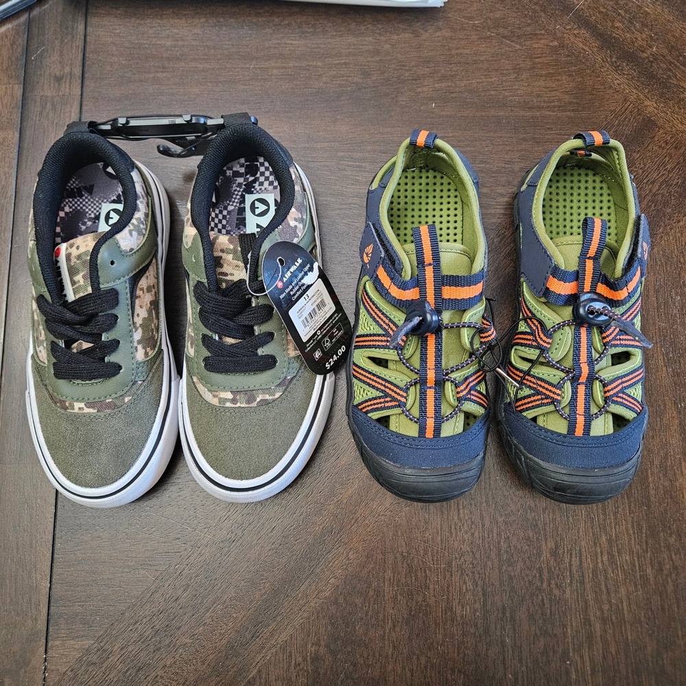 Airwalk Ozark Trail Shoes Boys Size 13 NEW Camo Skate Sneakers Sport Sandals